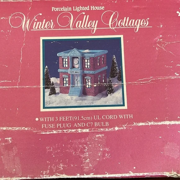 Vintage porcelain lighted house - Picture 13 of 13